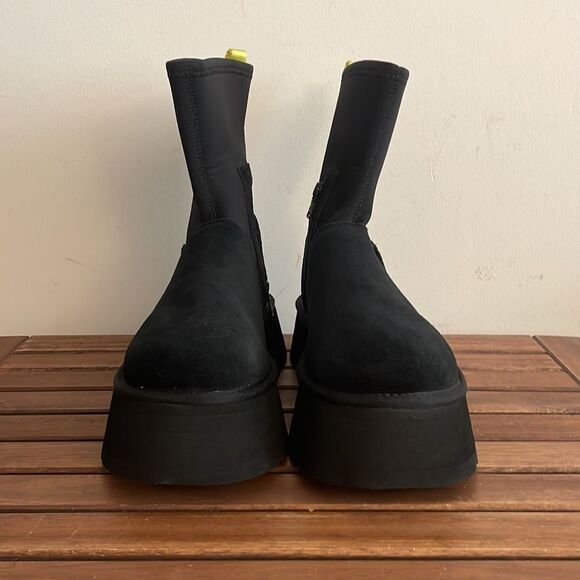 UGG Classic Dipper Black USA Women Size 9/UK 7/EU 40 - Picture 5 of 10